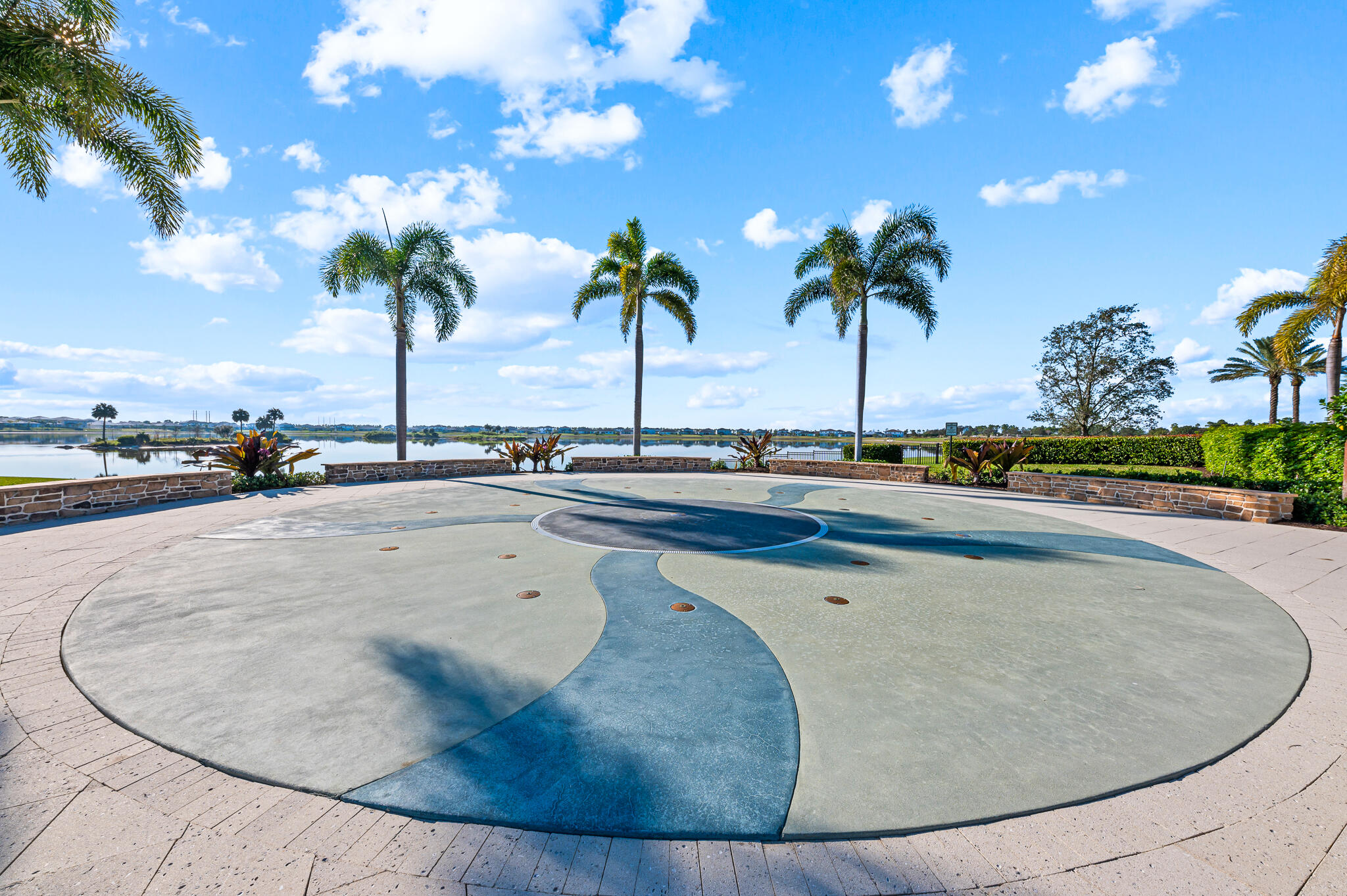 Loxahatchee, Florida, 33470, United States, 5 Bedrooms Bedrooms, ,4 BathroomsBathrooms,Residential,For Sale,1902120
