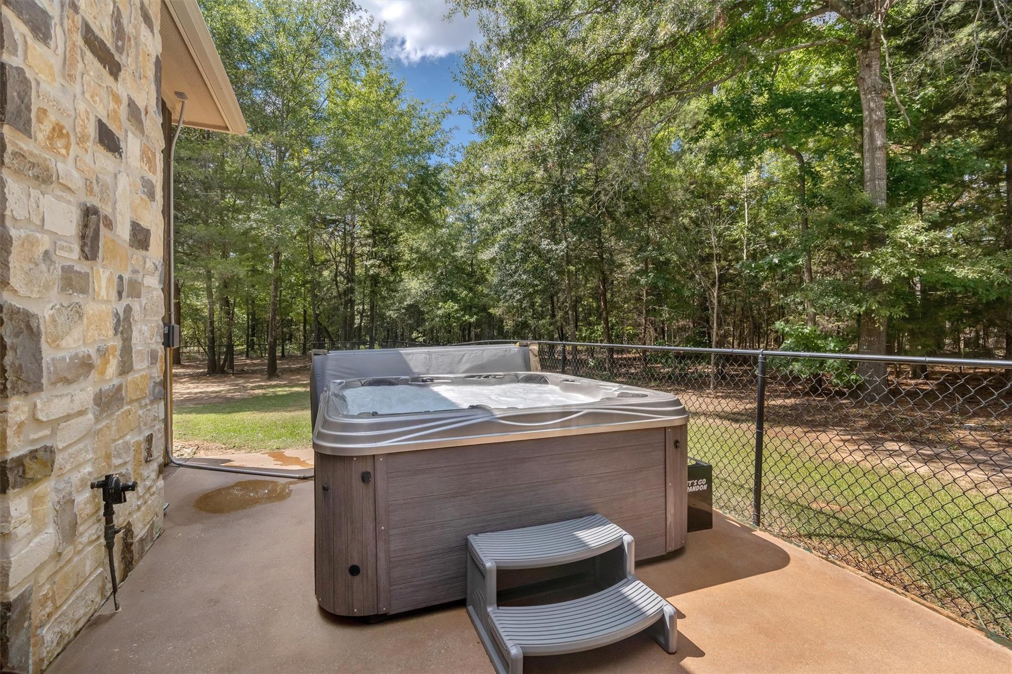 Quitman, Texas, 75783, United States, 3 Bedrooms Bedrooms, ,3 BathroomsBathrooms,Residential,For Sale,1693379