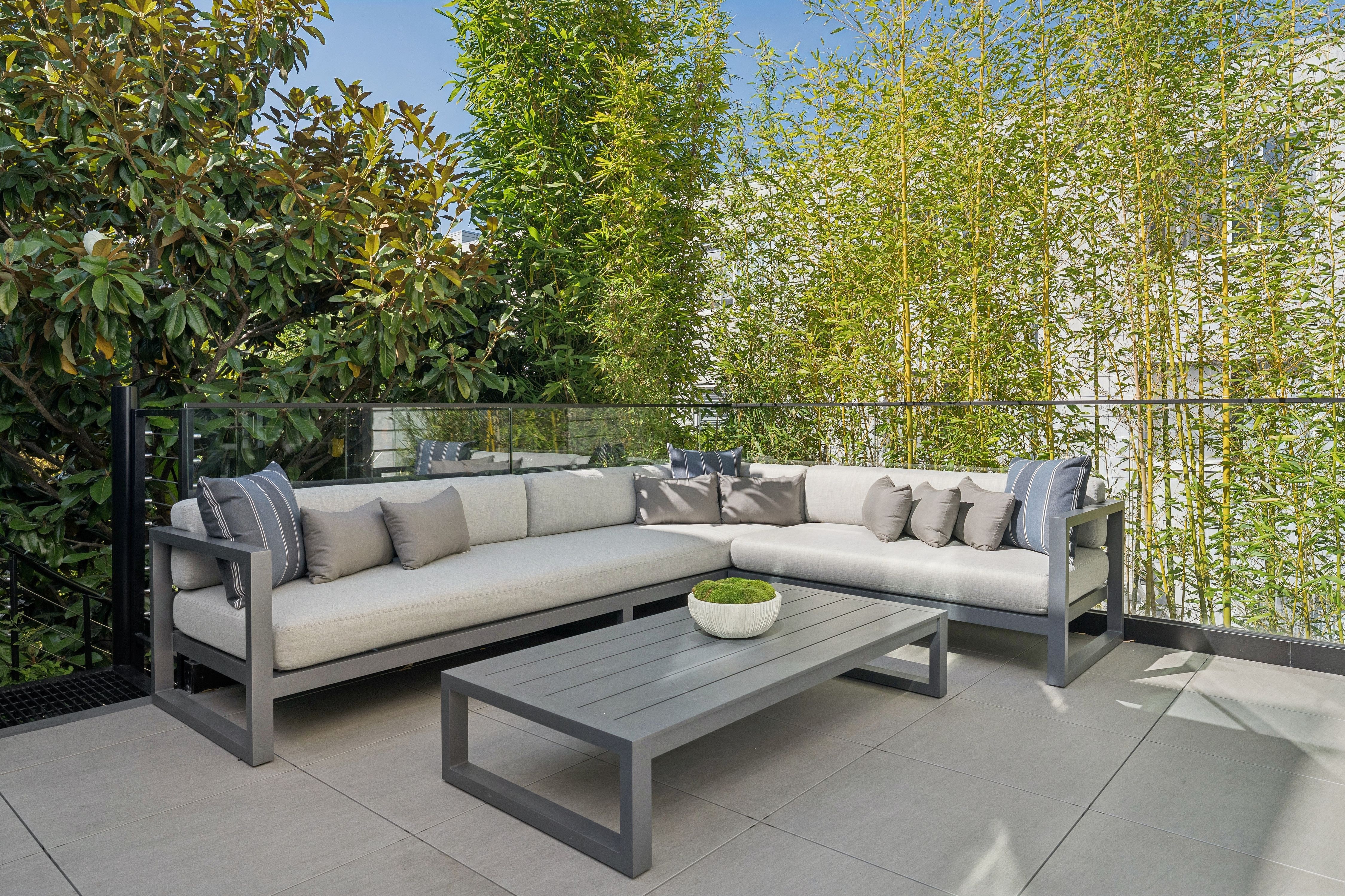  Sophisticated Design Meets Exceptional Indoor-Outdoor Living - 物件實景