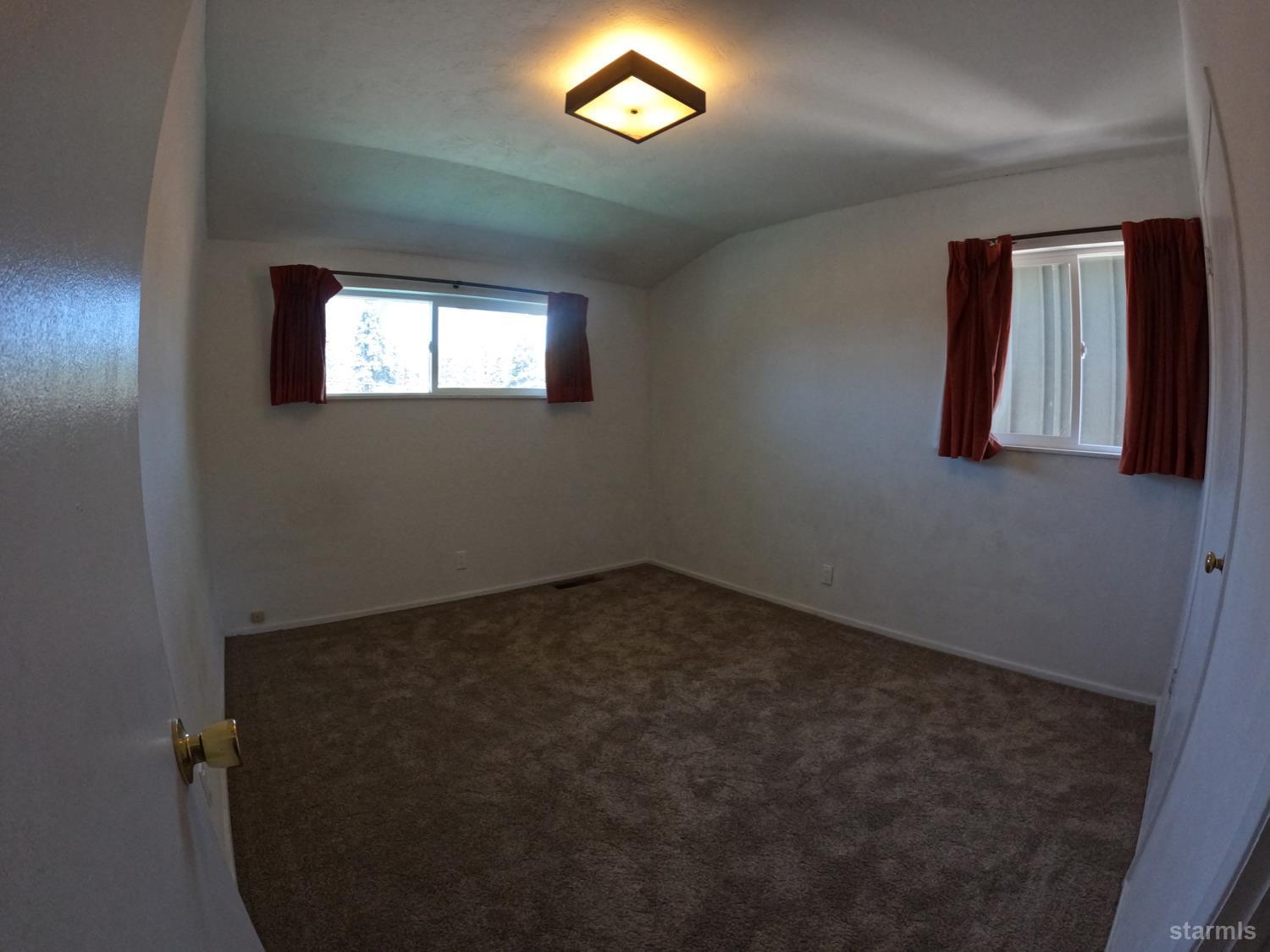 South Lake Tahoe, California, 96150, United States, 3 Bedrooms Bedrooms, ,3 BathroomsBathrooms,Residential,For Sale,1895450