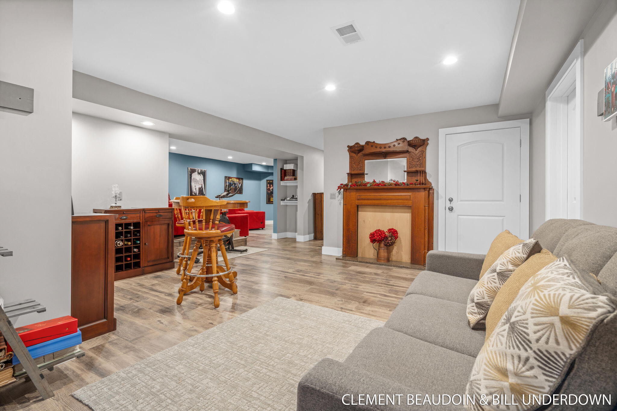 Saugatuck, Michigan, 49453, United States, 5 Bedrooms Bedrooms, ,5 BathroomsBathrooms,Residential,For Sale,1839491