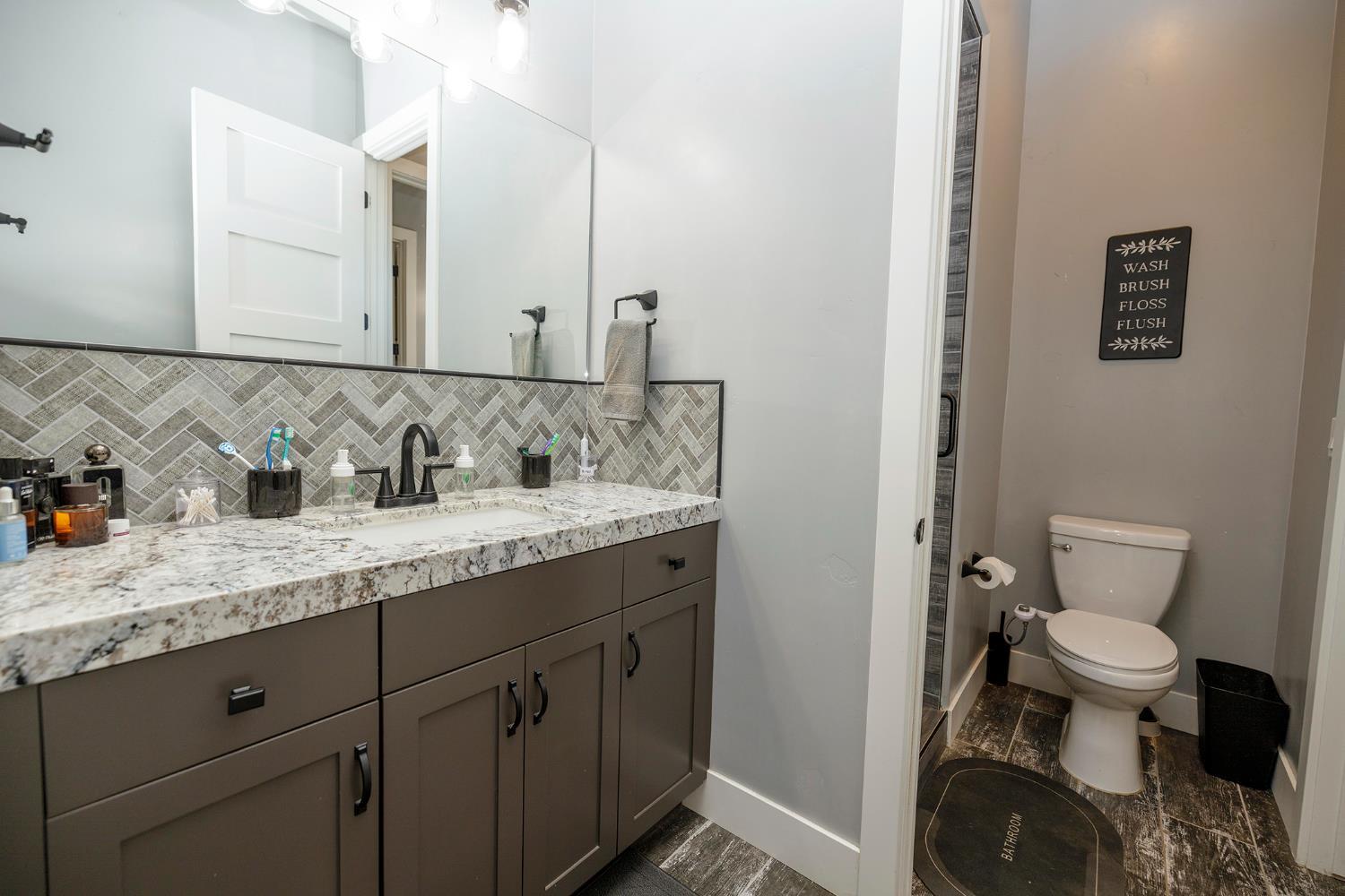 Hilmar, California, 95324, United States, 4 Bedrooms Bedrooms, ,4 BathroomsBathrooms,Residential,For Sale,1983314