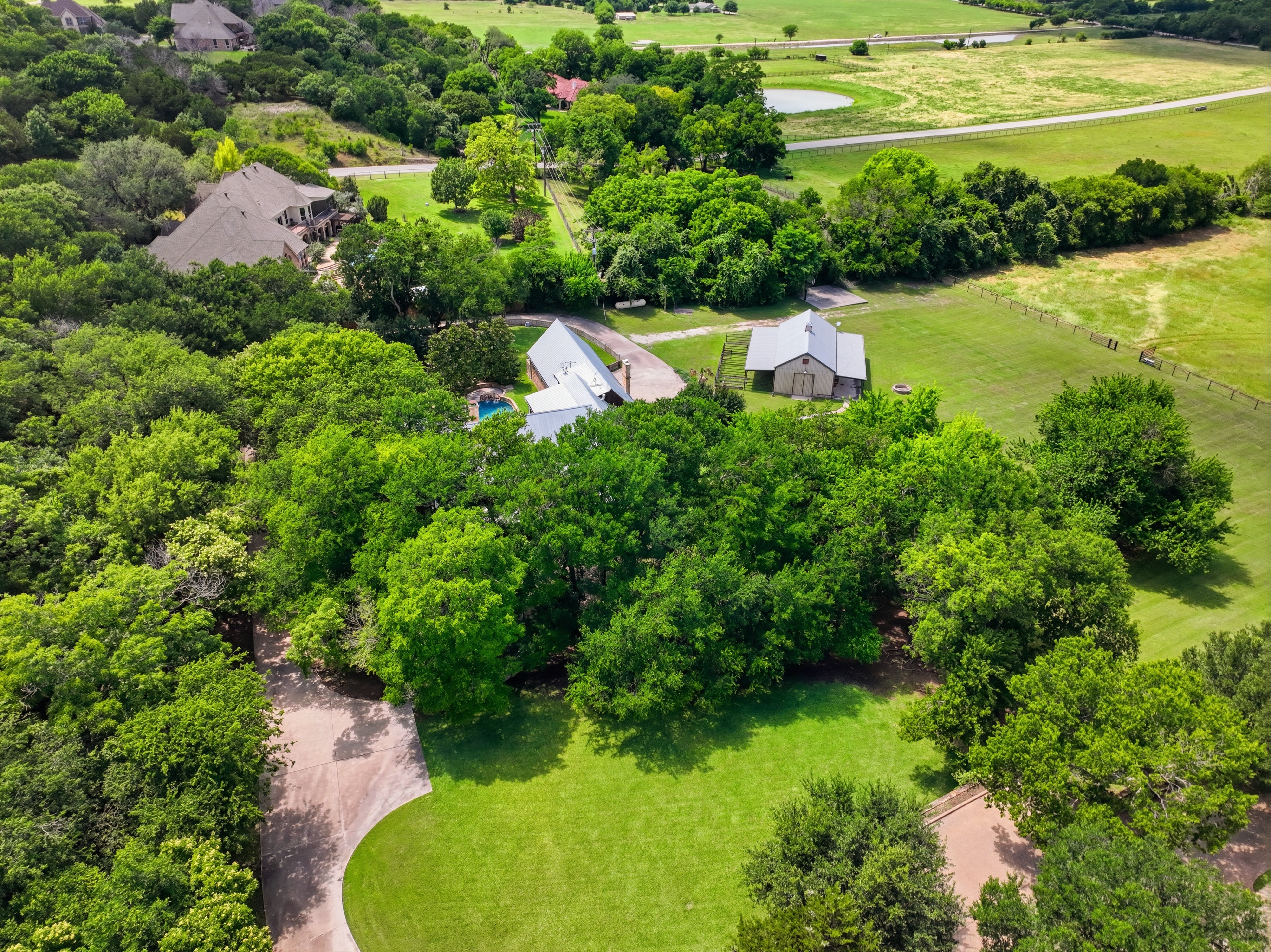  129 Trinity Bluffs, Aledo, TX, 76008 - 物件實景