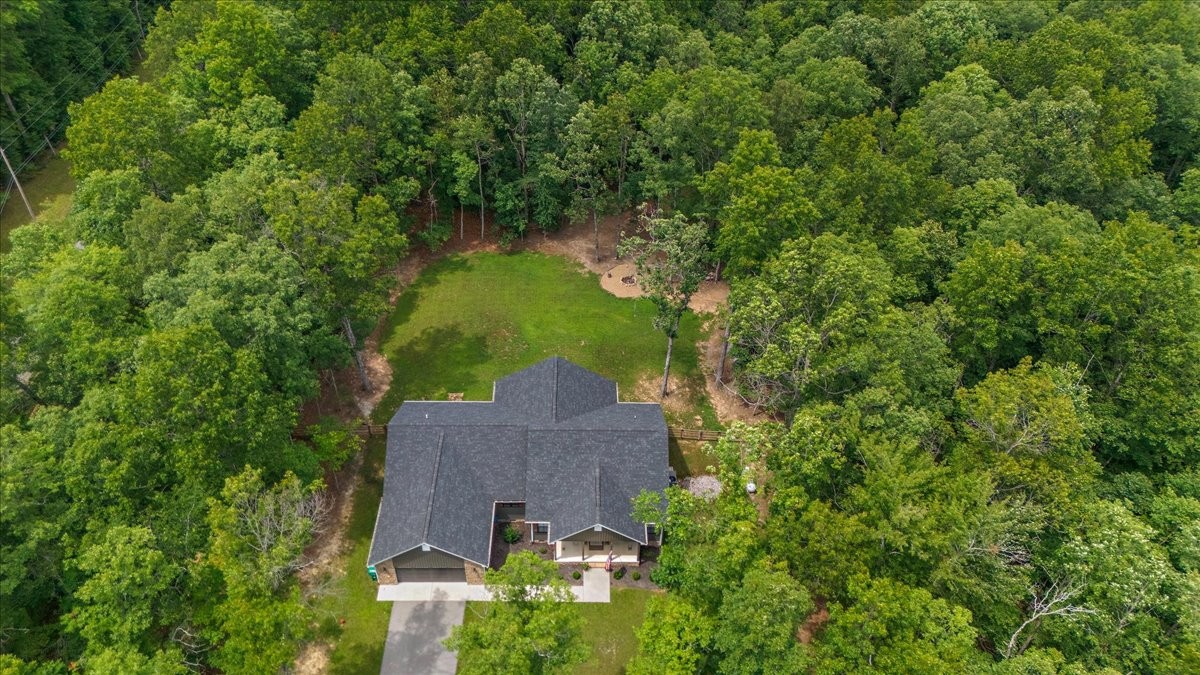 Monterey, Tennessee, 38574, United States, 3 Bedrooms Bedrooms, ,2 BathroomsBathrooms,Residential,For Sale,1907598