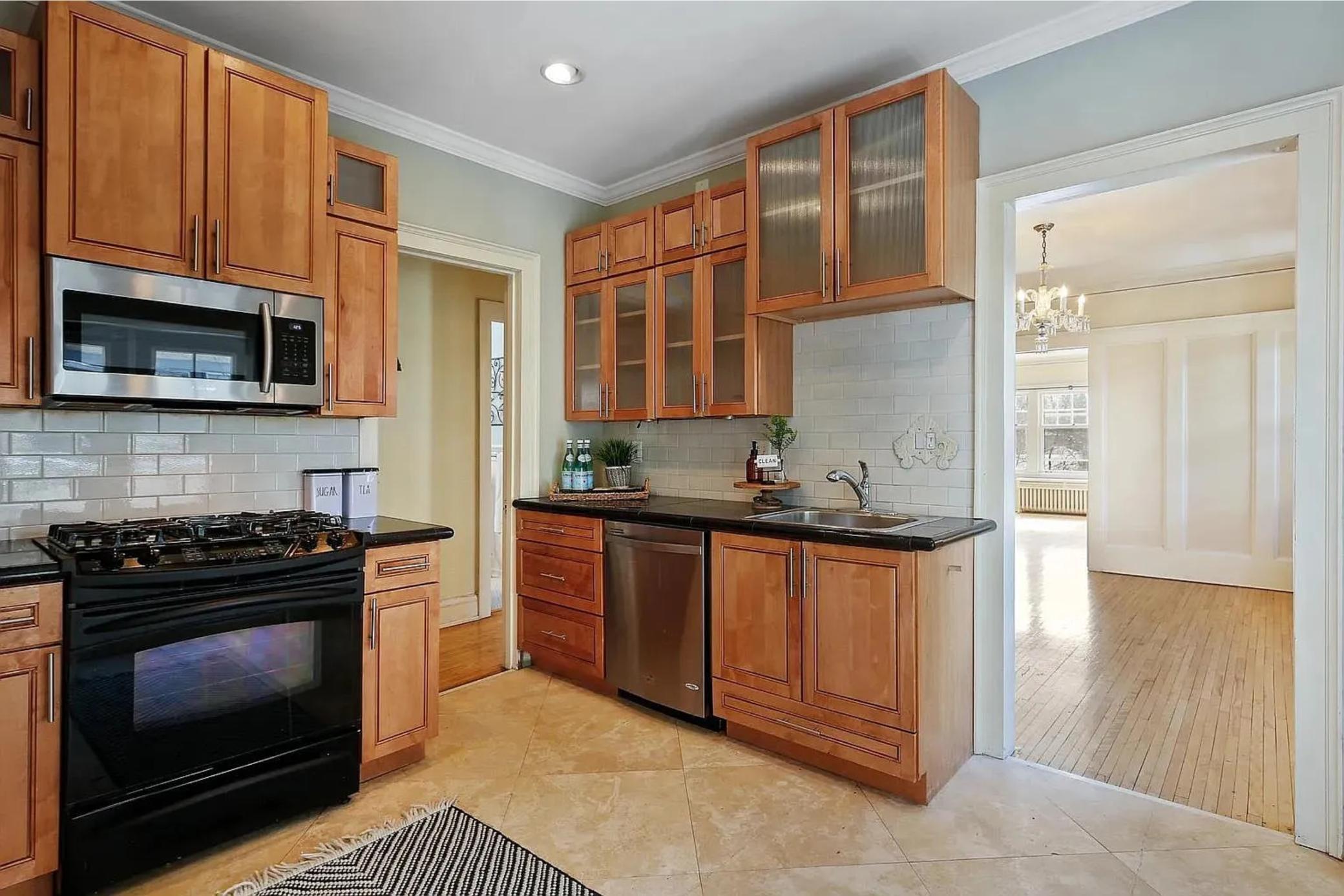 Minneapolis, Minnesota, 55403, United States, ,Residential,For Sale,1939617