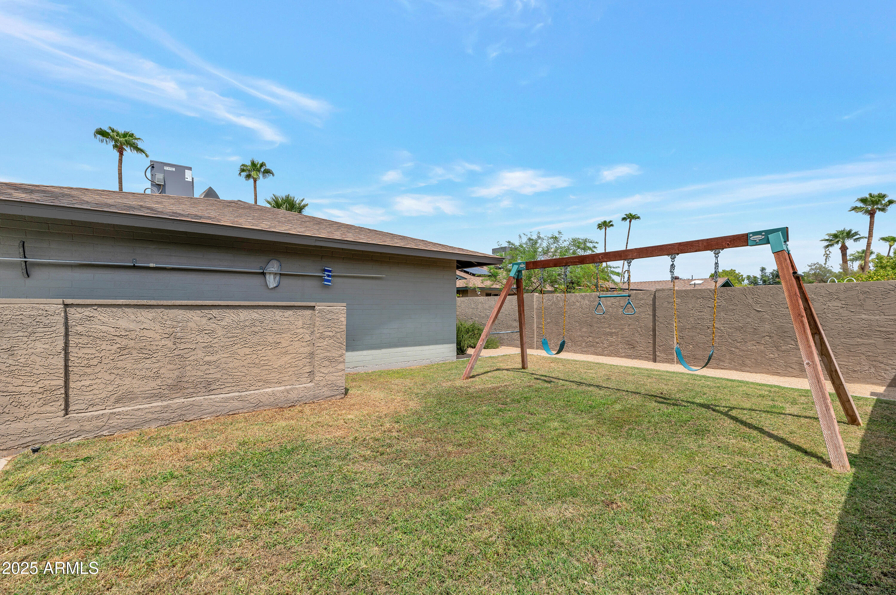 Phoenix, Arizona, 85028, United States, 4 Bedrooms Bedrooms, ,Residential,For Sale,1940373