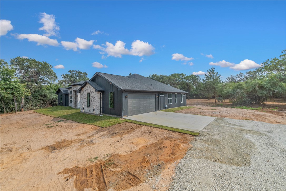 Franklin, Texas, 77856, United States, 4 Bedrooms Bedrooms, ,4 BathroomsBathrooms,Residential,For Sale,1880577
