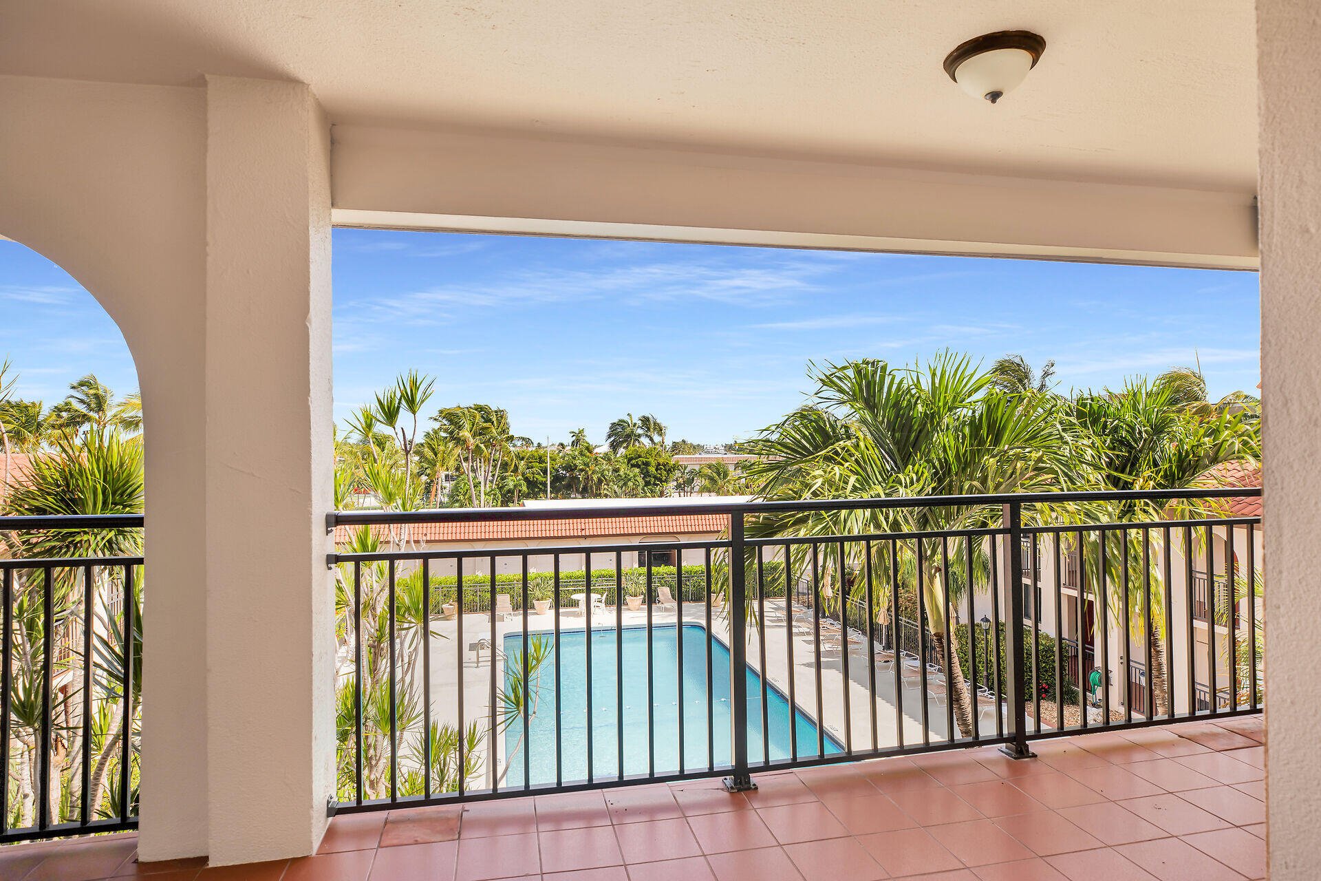 KEY COLONY, Florida, 33051, United States, 2 Bedrooms Bedrooms, ,2 BathroomsBathrooms,Residential,For Sale,1868619
