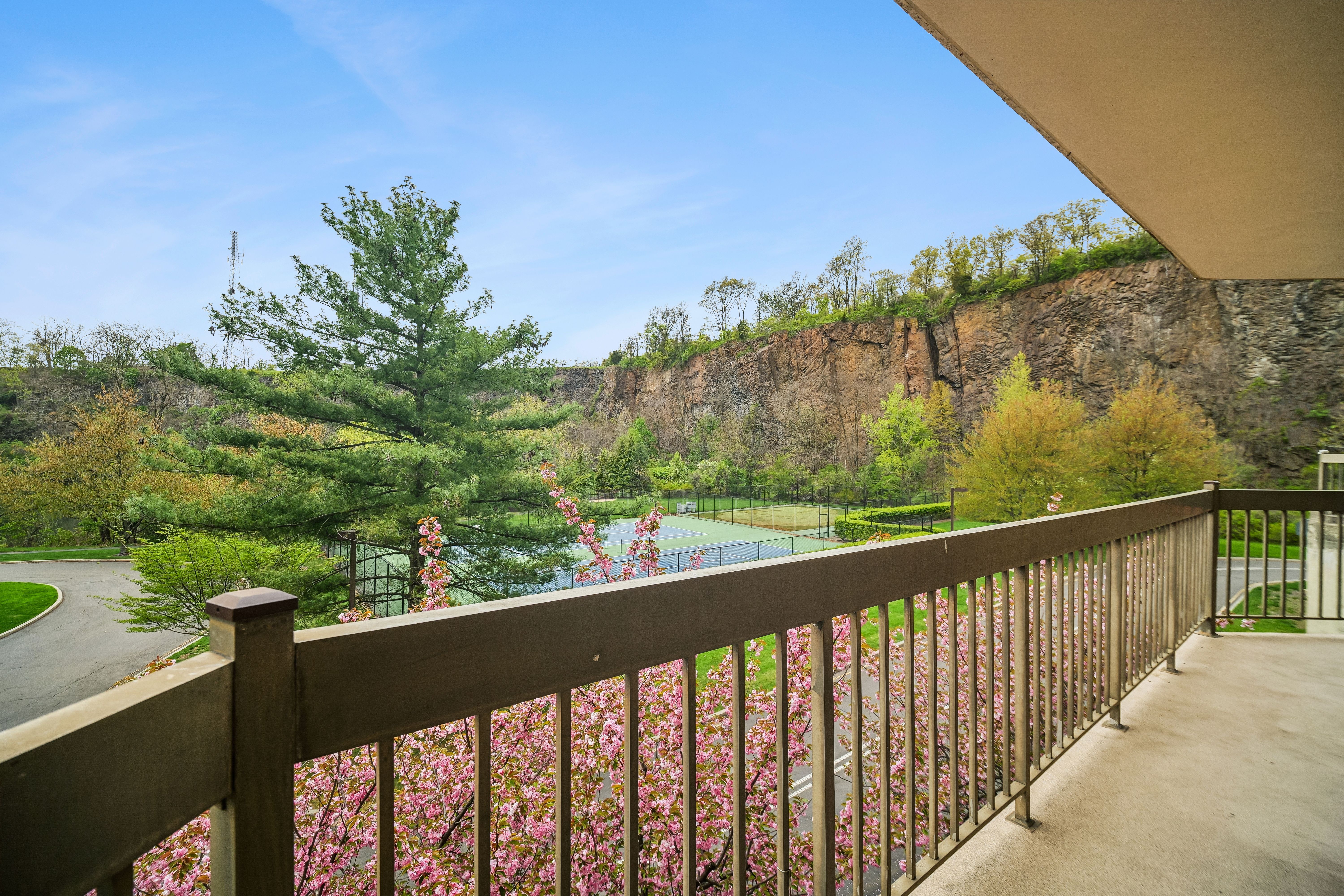  114 Smith Manor Boulevard, West Orange, NJ 07052 - 物件實景