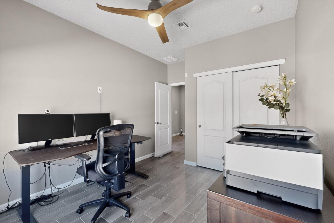 Rio Rancho, New Mexico, 87124, United States, 5 Bedrooms Bedrooms, ,3 BathroomsBathrooms,Residential,For Sale,1991836