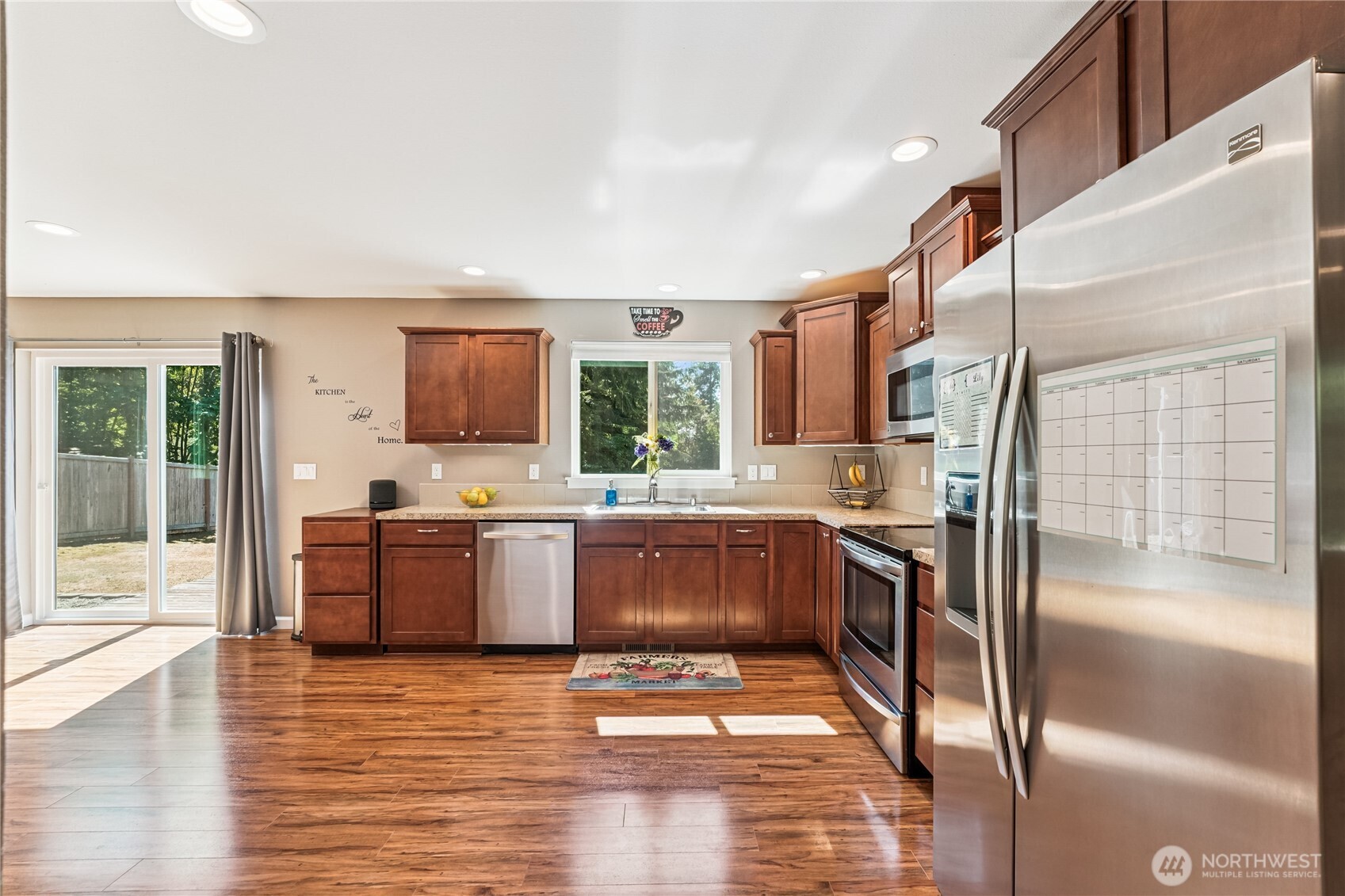 Seabeck, Washington, 98380, United States, 4 Bedrooms Bedrooms, ,3 BathroomsBathrooms,Residential,For Sale,1907301