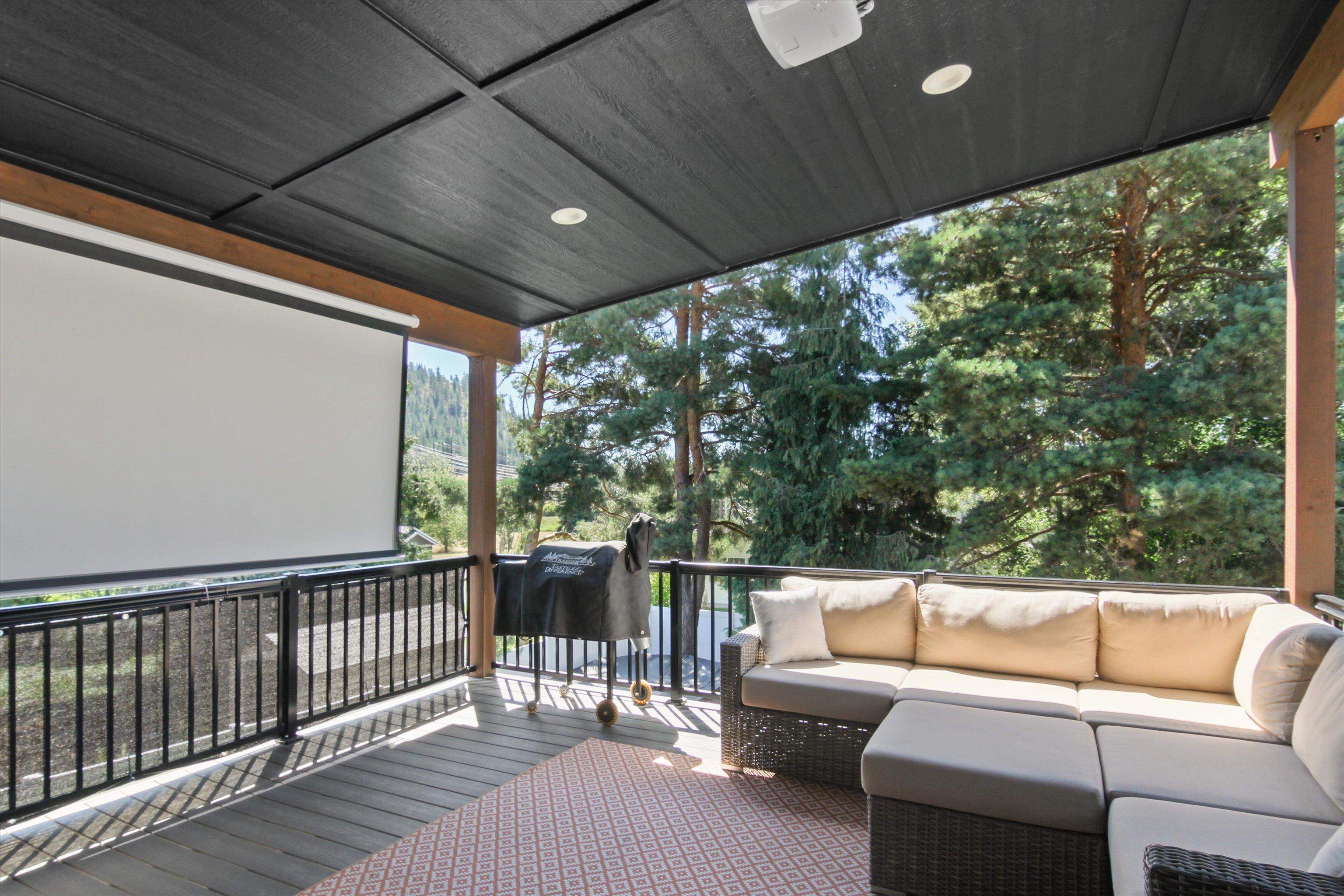 Spokane, Washington, 99224, United States, 5 Bedrooms Bedrooms, ,3 BathroomsBathrooms,Residential,For Sale,1910517