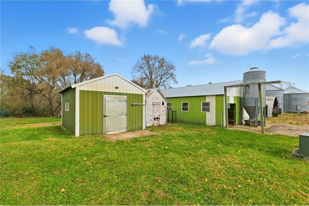 Holdingford, Minnesota, 56340, United States, 5 Bedrooms Bedrooms, ,2 BathroomsBathrooms,Residential,For Sale,1977131