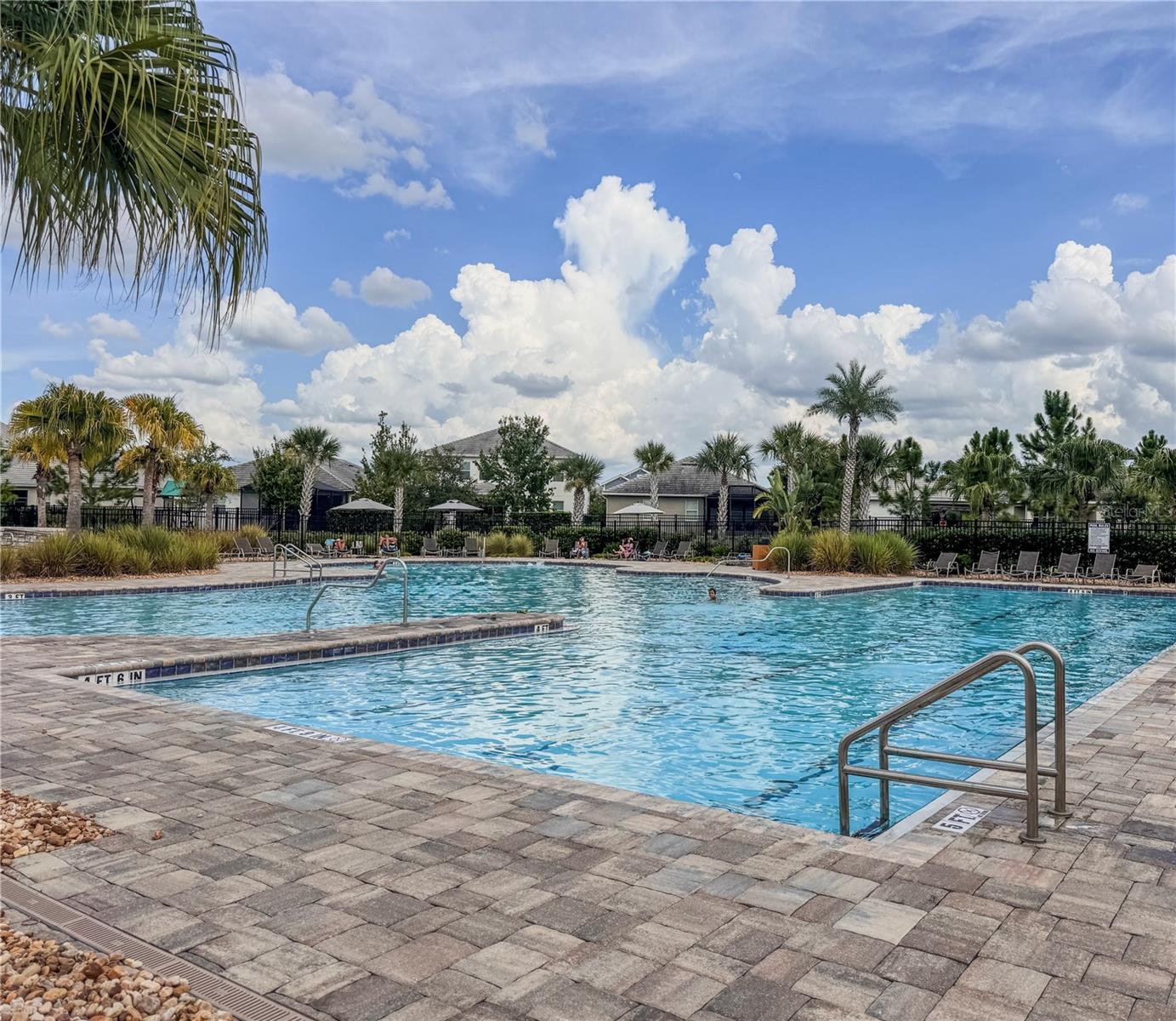 ORLANDO, Florida, 32832, United States, 4 Bedrooms Bedrooms, ,3 BathroomsBathrooms,Residential,For Sale,1980817