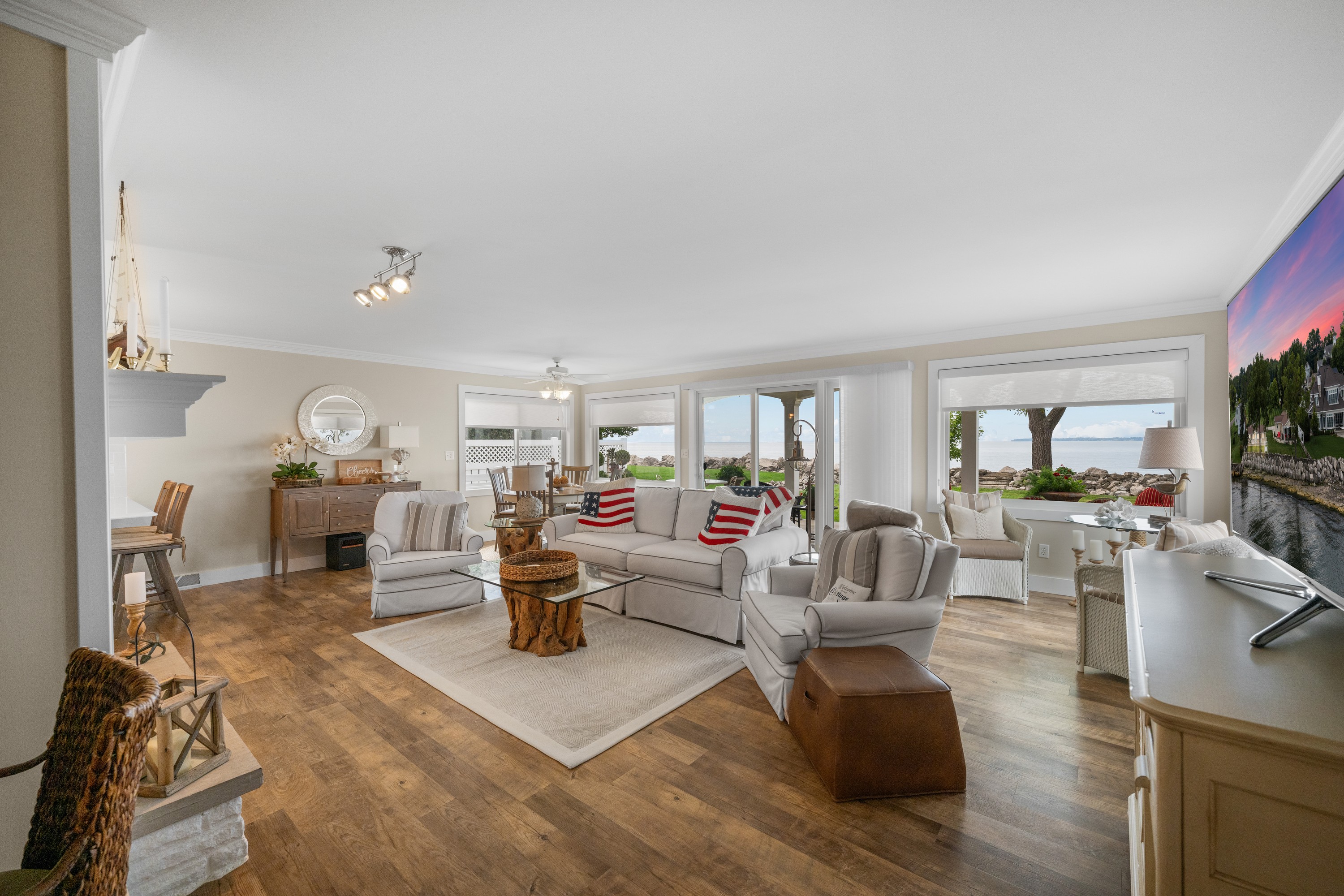  106 - 110 Lakeshore Drive - 物件實景