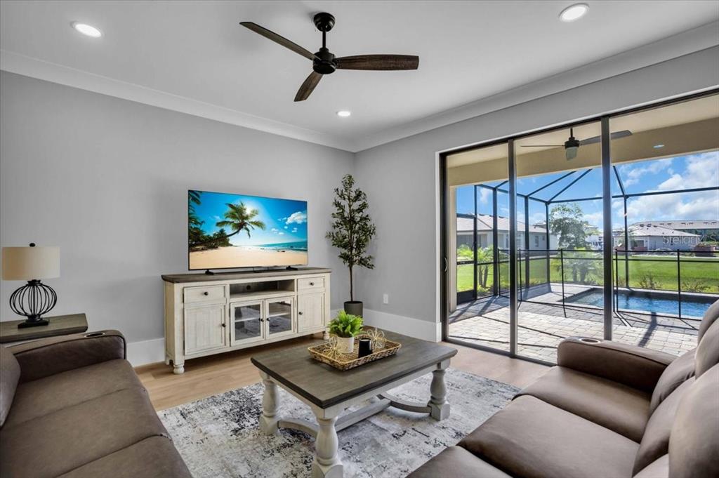 Bradenton, Florida, 34211, United States, 4 Bedrooms Bedrooms, ,3 BathroomsBathrooms,Residential,For Sale,1987959