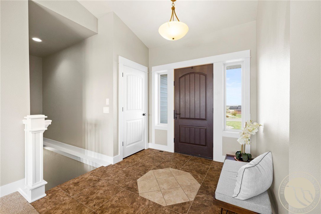 Billings, Montana, 59105, United States, 5 Bedrooms Bedrooms, ,3 BathroomsBathrooms,Residential,For Sale,1910602