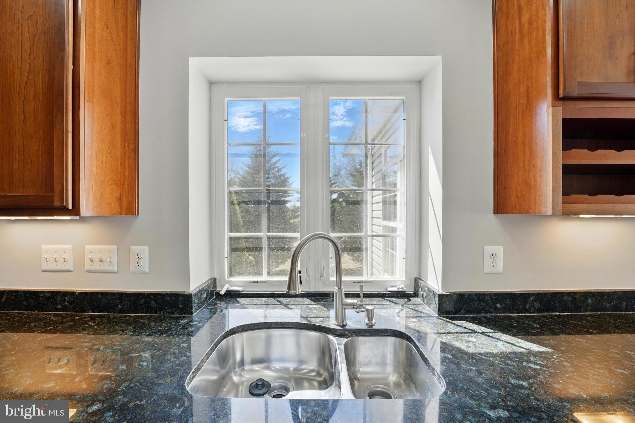 Culpeper, Virginia, 22701, United States, 5 Bedrooms Bedrooms, ,5 BathroomsBathrooms,Residential,For Sale,1841439