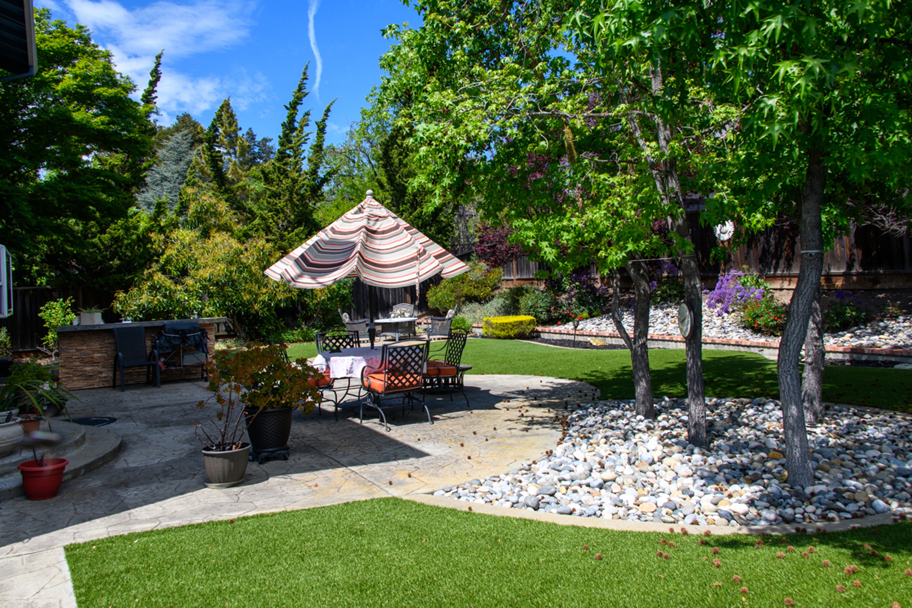  Stunningly Upgraded Home with Modern Amenities and Charm - 物件實景