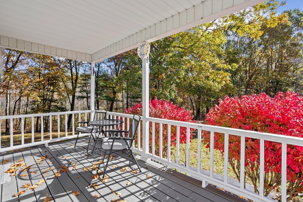 Methuen, Massachusetts, 01844, United States, 3 Bedrooms Bedrooms, ,1 BathroomBathrooms,Residential,For Sale,1981024