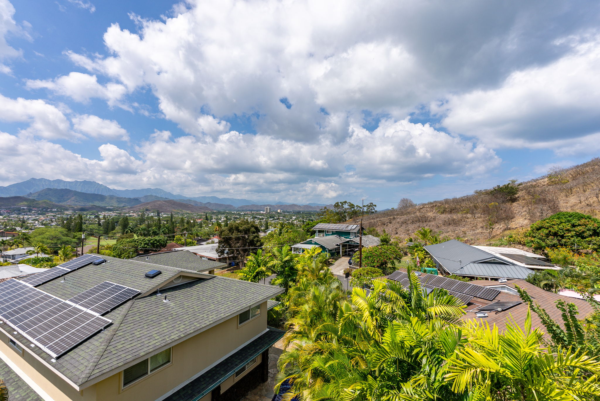 Kailua, Hawaii, 96734, United States, 6 Bedrooms Bedrooms, ,4 BathroomsBathrooms,Residential,For Sale,1981977