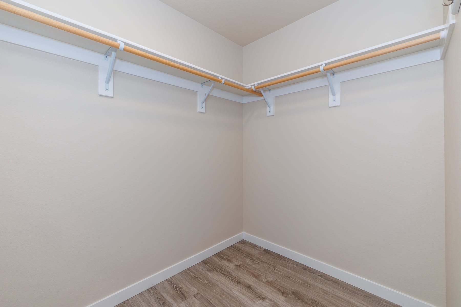  13169 SW SAVANNAH LN Beaverton, OR 97005 - 物件實景
