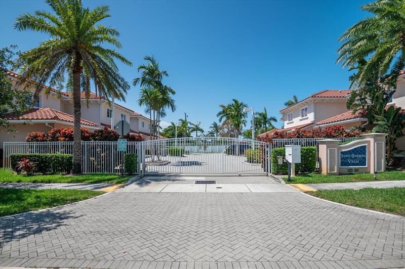 Pompano Beach, Florida, 33062, United States, 3 Bedrooms Bedrooms, ,3 BathroomsBathrooms,Residential,For Sale,1838551