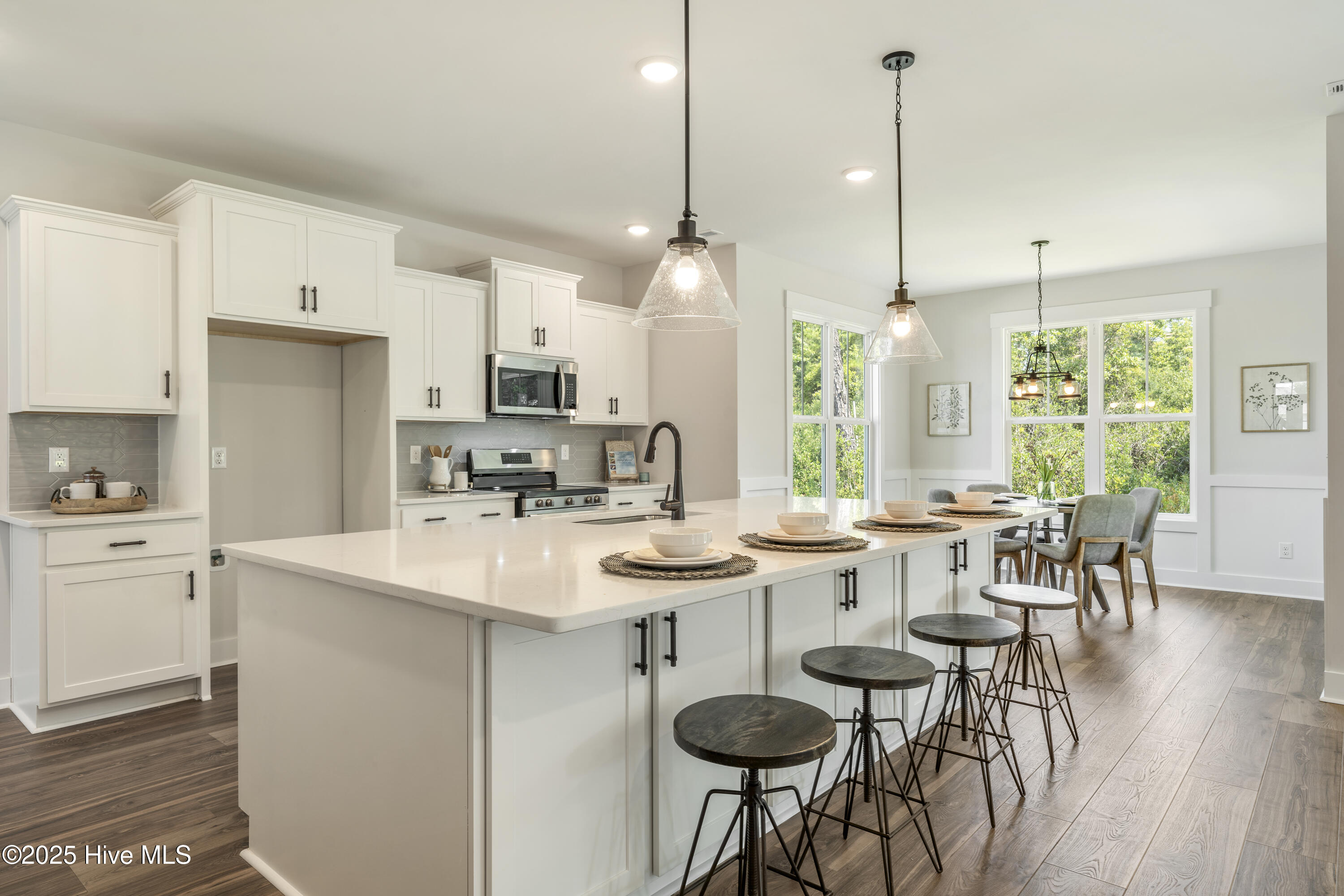 Hampstead, North Carolina, 28443, United States, 4 Bedrooms Bedrooms, ,3 BathroomsBathrooms,Residential,For Sale,1784312