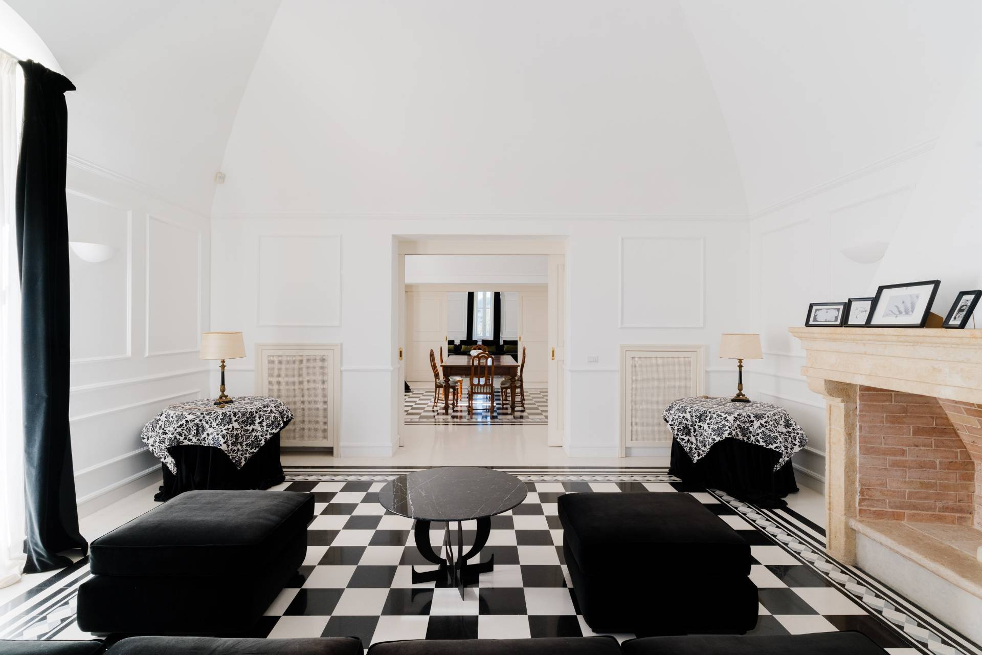 Gioia del Colle, Bari, 70023, IT, 6 Bedrooms Bedrooms, ,9 BathroomsBathrooms,Residential,For Sale,1991978