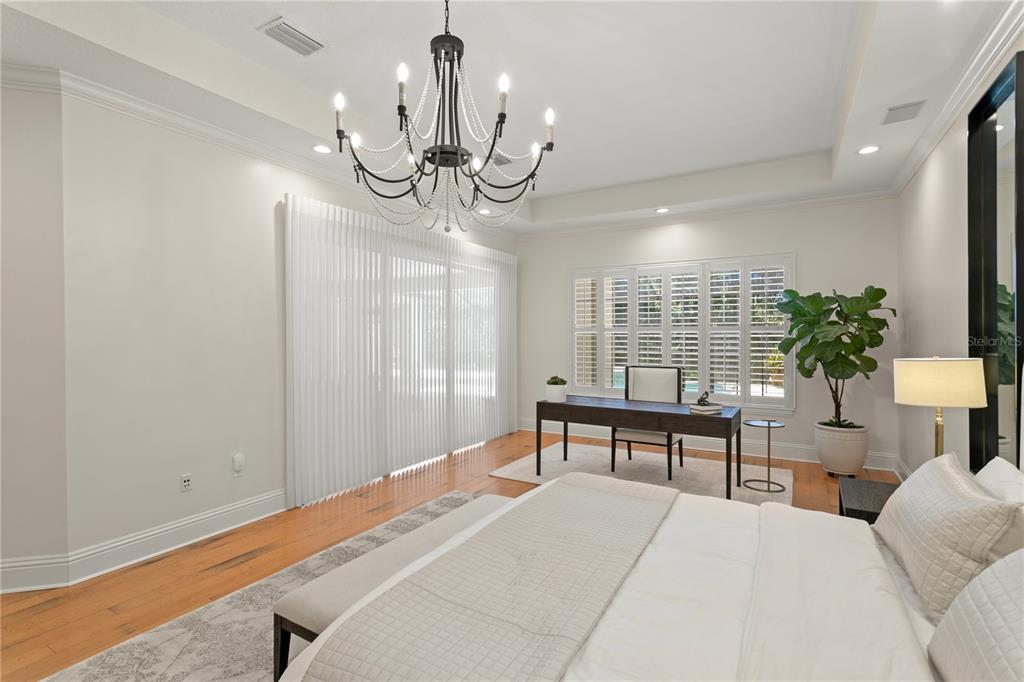 Tampa, Florida, 33618, United States, 4 Bedrooms Bedrooms, ,4 BathroomsBathrooms,Residential,For Sale,1903657