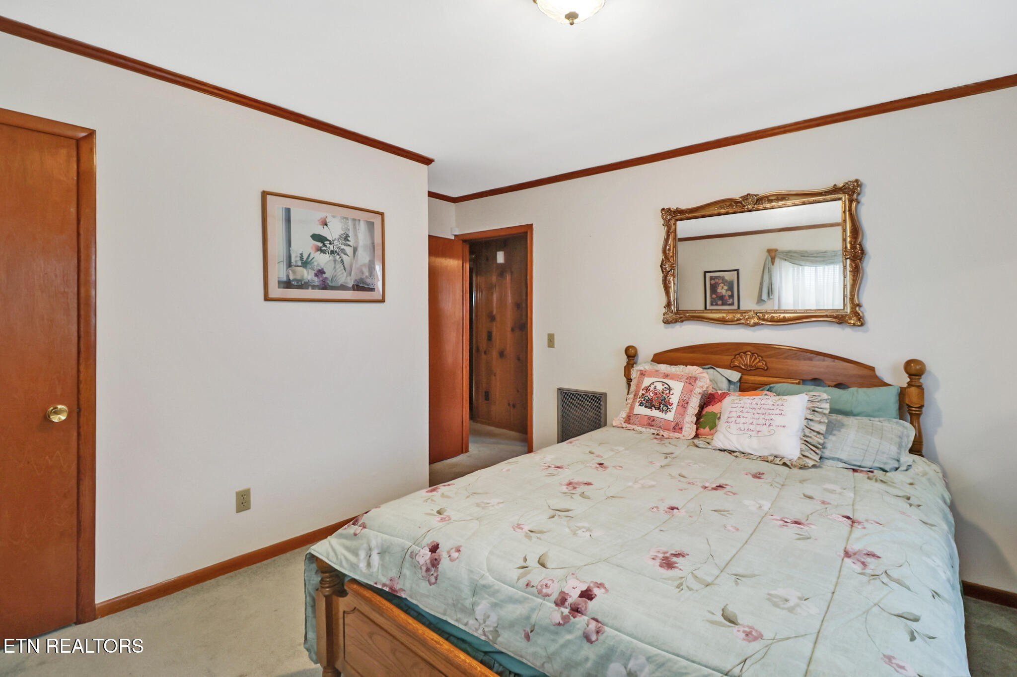 McMinnville, Tennessee, 37110, United States, 3 Bedrooms Bedrooms, ,1 BathroomBathrooms,Residential,For Sale,1976932