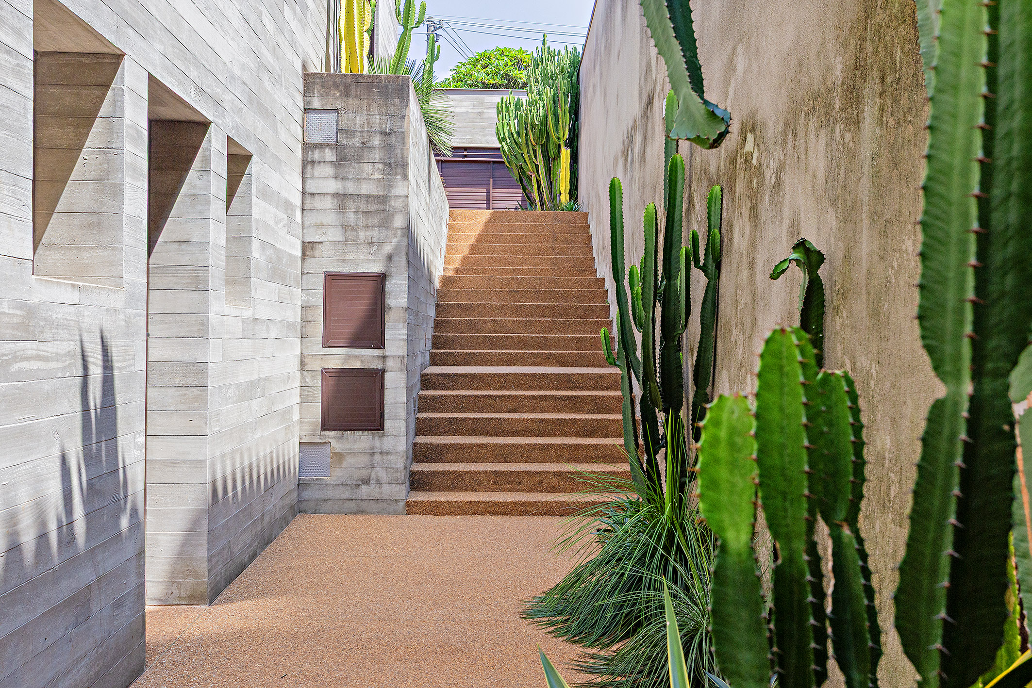  Contemporary residence with heated pool and integrated gourmet area - 物件實景