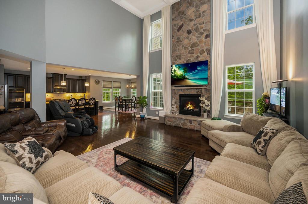 Woodbridge, Virginia, 22193, United States, 6 Bedrooms Bedrooms, ,6 BathroomsBathrooms,Residential,For Sale,1919107
