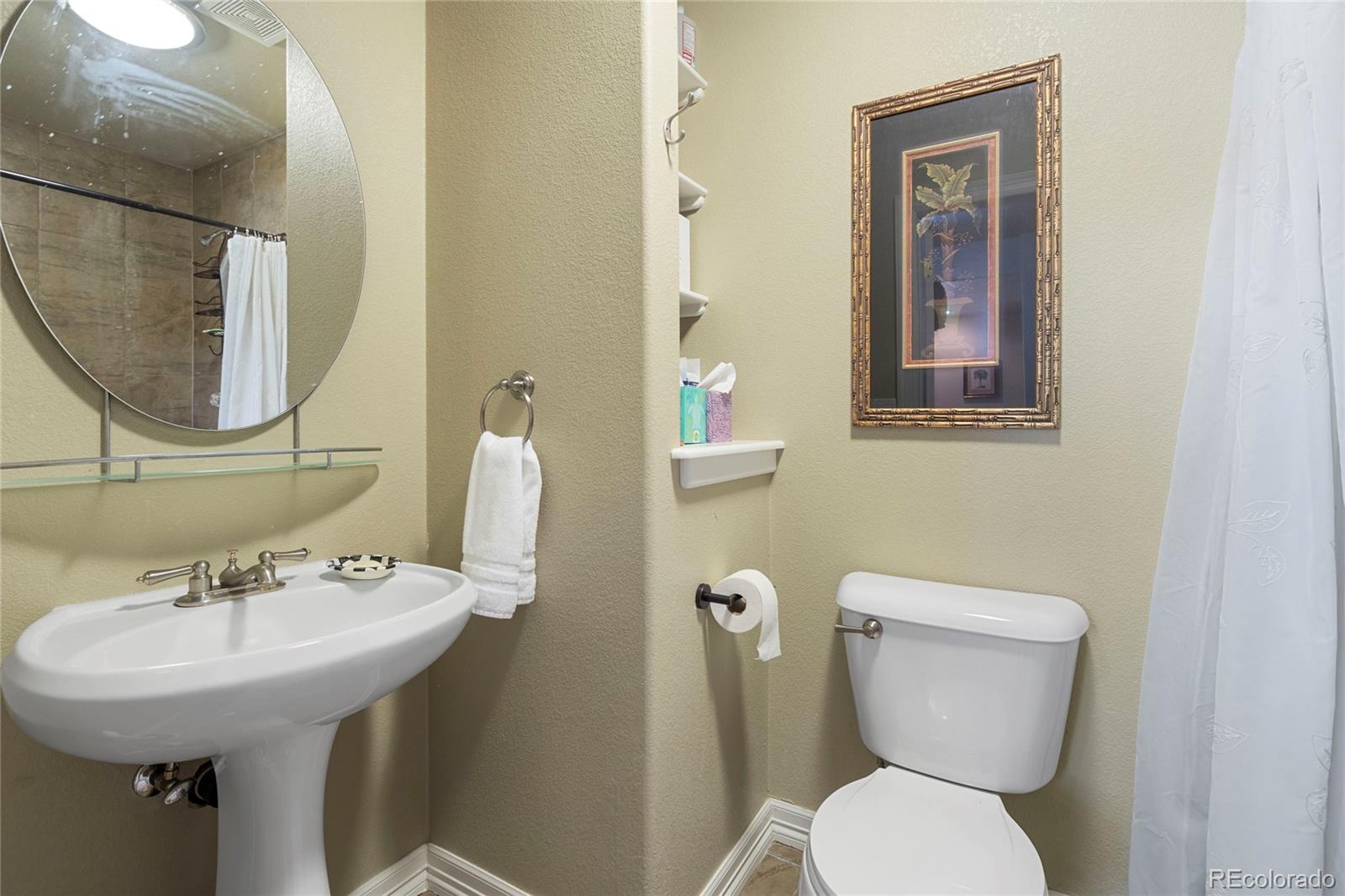 Centennial, Colorado, 80016, United States, 5 Bedrooms Bedrooms, ,4 BathroomsBathrooms,Residential,For Sale,1838823