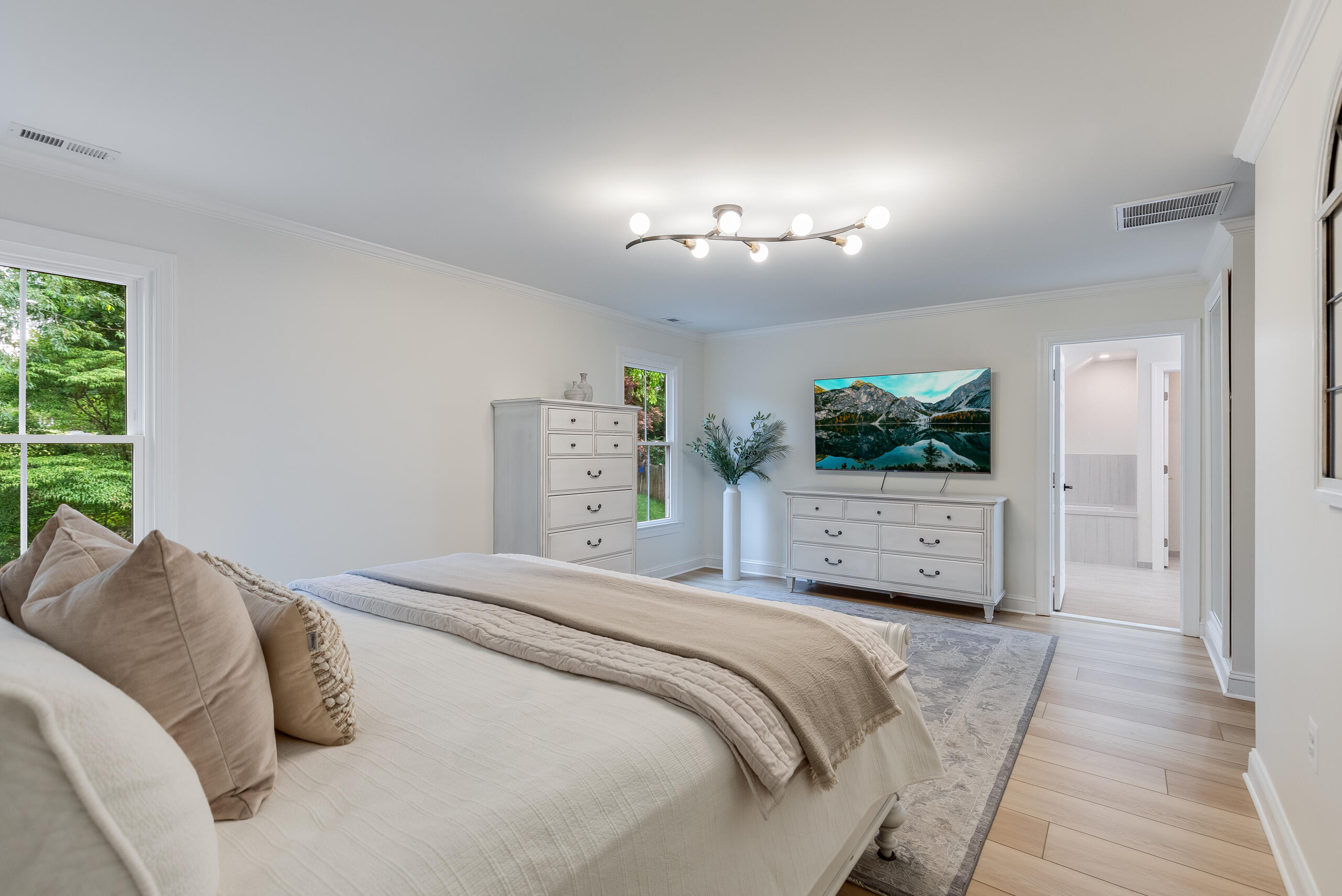  215 Andover Court Northeast, Leesburg, VA 20176 - 物件實景