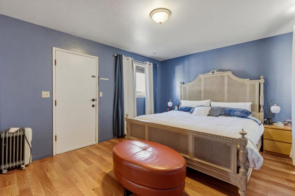 Seaside, California, 93955, United States, 3 Bedrooms Bedrooms, ,1 BathroomBathrooms,Residential,For Sale,2048589