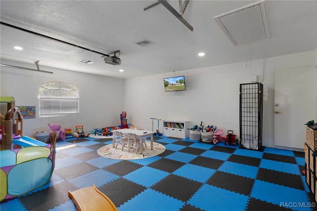 Beverly Hills, Florida, 34465, United States, 3 Bedrooms Bedrooms, ,2 BathroomsBathrooms,Residential,For Sale,1976634