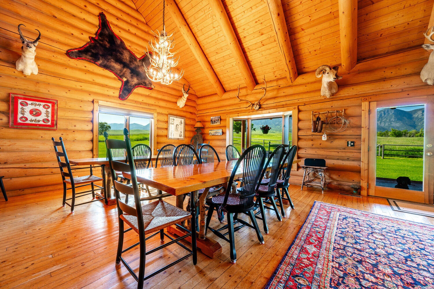 Big Horn, Wyoming, 82833, United States, 3 Bedrooms Bedrooms, ,4 BathroomsBathrooms,Residential,For Sale,2011301