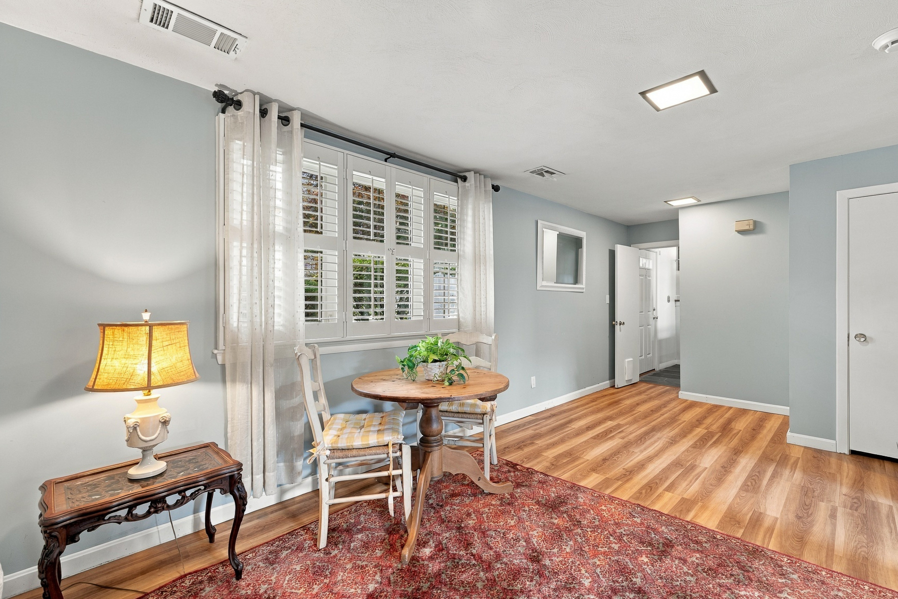  709 Humphrey Street, Swampscott, MA, 01907 - 物件實景