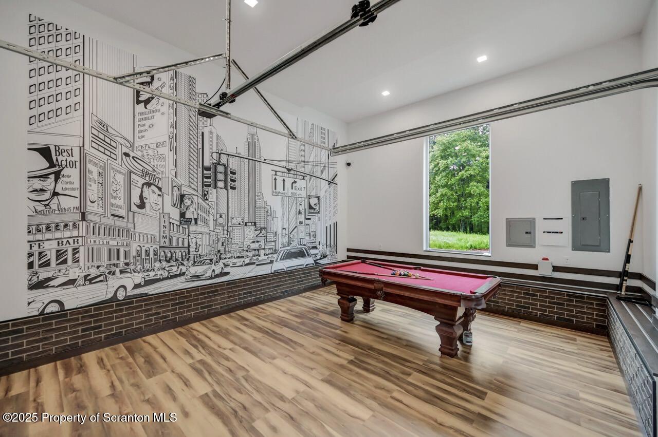 Bear Creek, Pennsylvania, 18602, United States, 4 Bedrooms Bedrooms, ,3 BathroomsBathrooms,Residential,For Sale,2002172