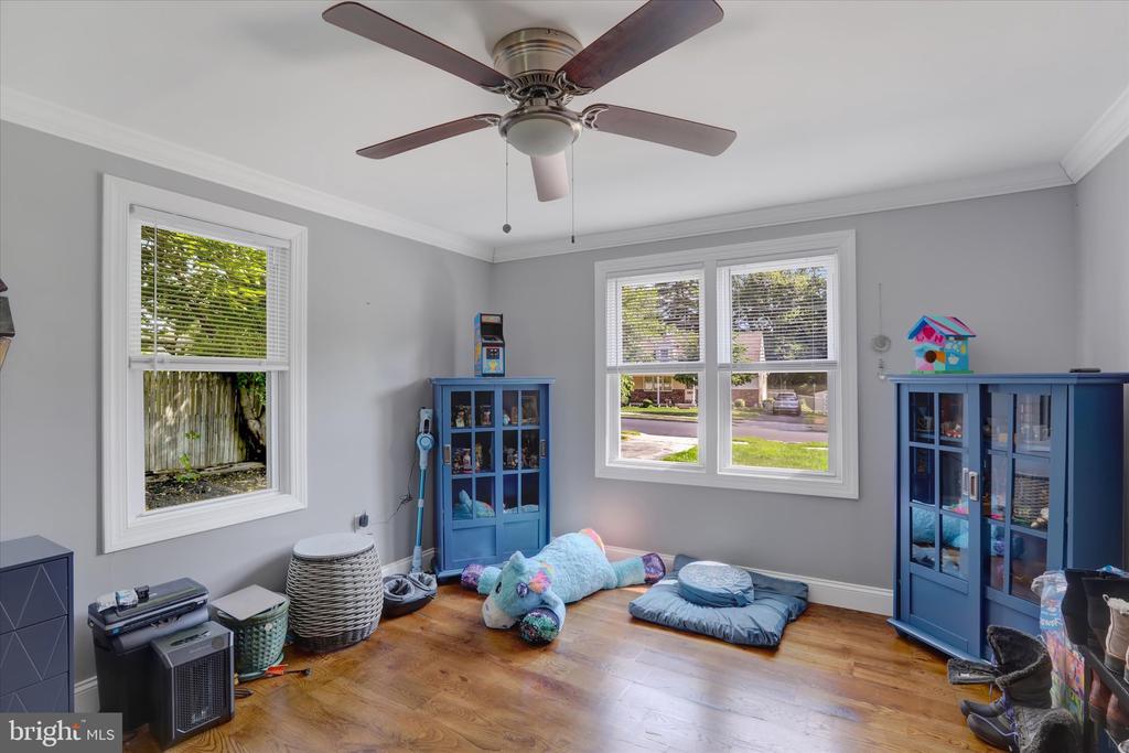 Morrisville, Pennsylvania, 19067, United States, 3 Bedrooms Bedrooms, ,2 BathroomsBathrooms,Residential,For Sale,1907404