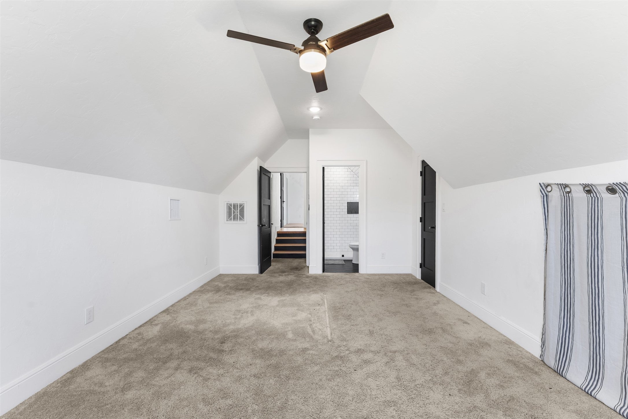 Sulphur Springs, Texas, 75482, United States, 4 Bedrooms Bedrooms, ,4 BathroomsBathrooms,Residential,For Sale,1990973