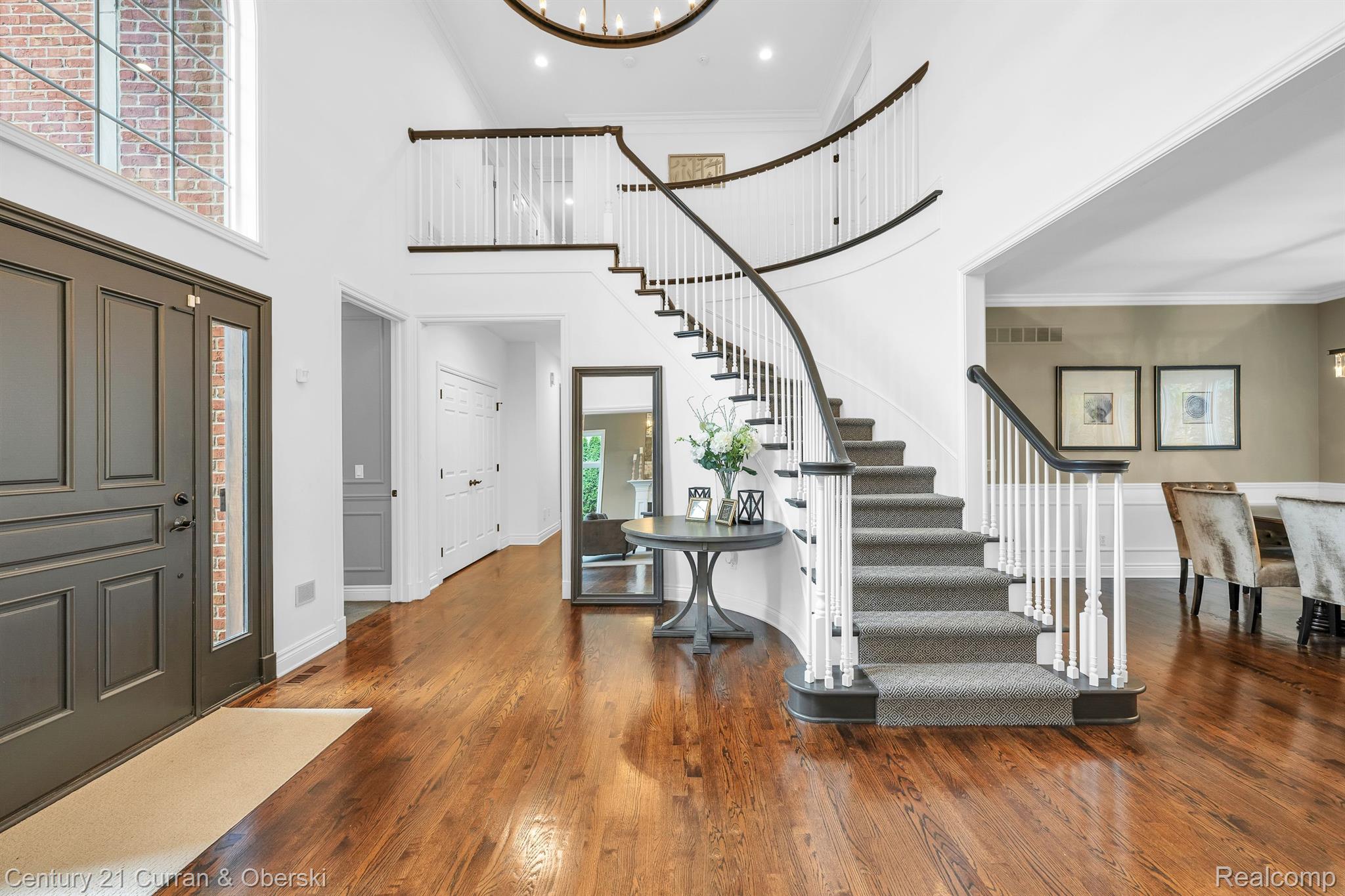 Northville Township, Michigan, 48168, United States, 6 Bedrooms Bedrooms, ,6 BathroomsBathrooms,Residential,For Sale,1976902