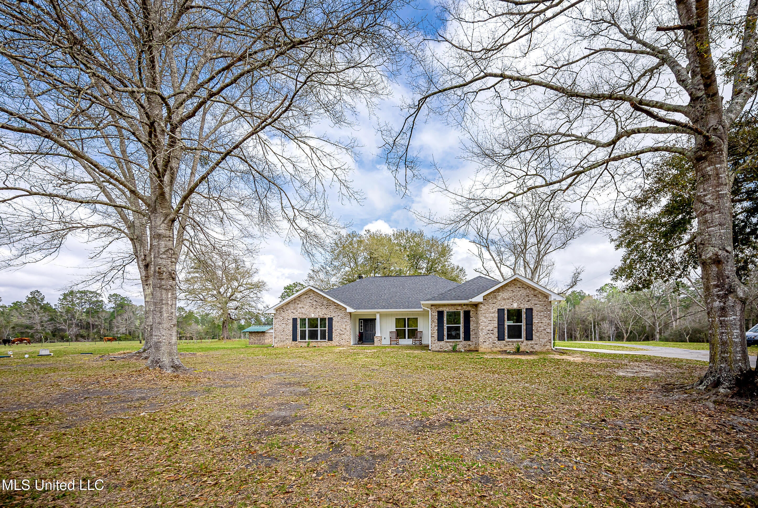 Vancleave, Mississippi, 39565, United States, 4 Bedrooms Bedrooms, ,2 BathroomsBathrooms,Residential,For Sale,1927401