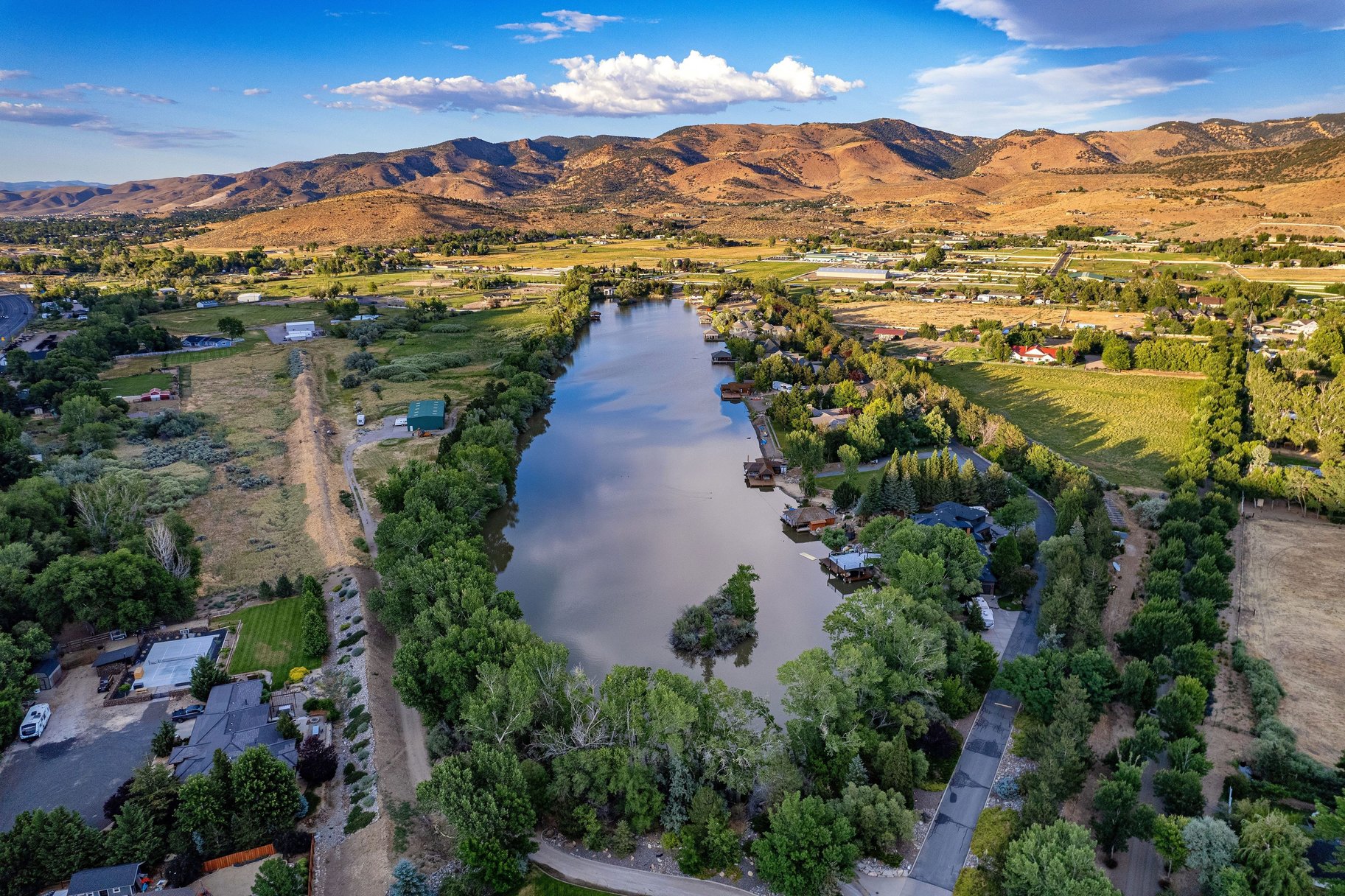  A Rare Lakefront Estate in the Heart of Reno no in One of Northern Nevada