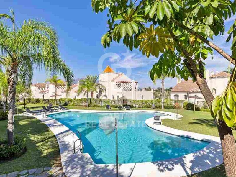 Estepona, Andalusia, ES, 4 Bedrooms Bedrooms, ,3 BathroomsBathrooms,Residential,For Sale,1805530