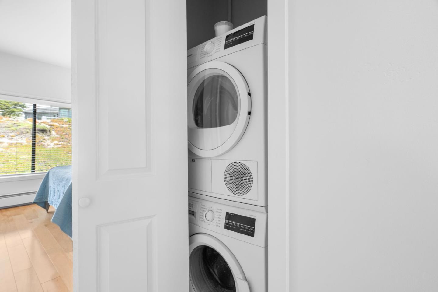 Watsonville, California, 95076, United States, 3 Bedrooms Bedrooms, ,2 BathroomsBathrooms,Residential,For Sale,1971217