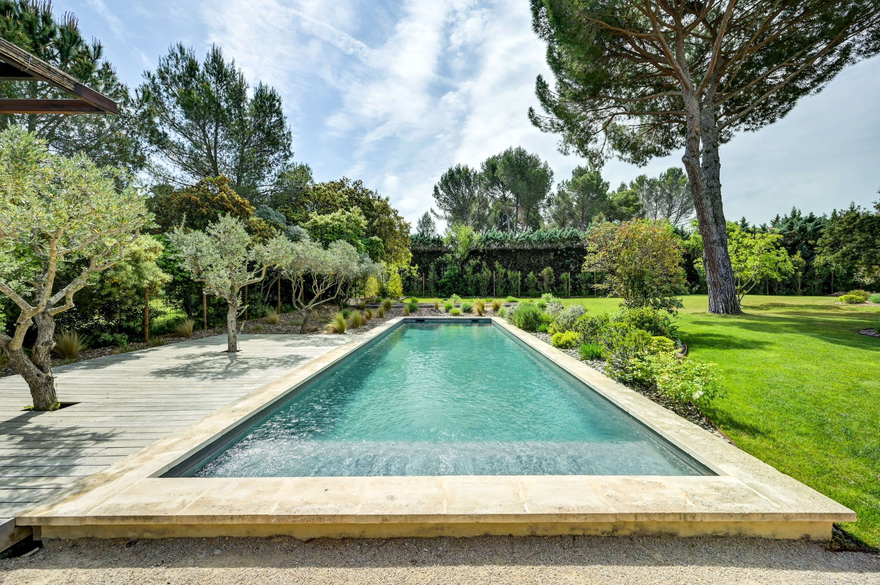  Renovated farmhouse with landscaped garden and swimming pool, a 10-minute walk … - 物件實景
