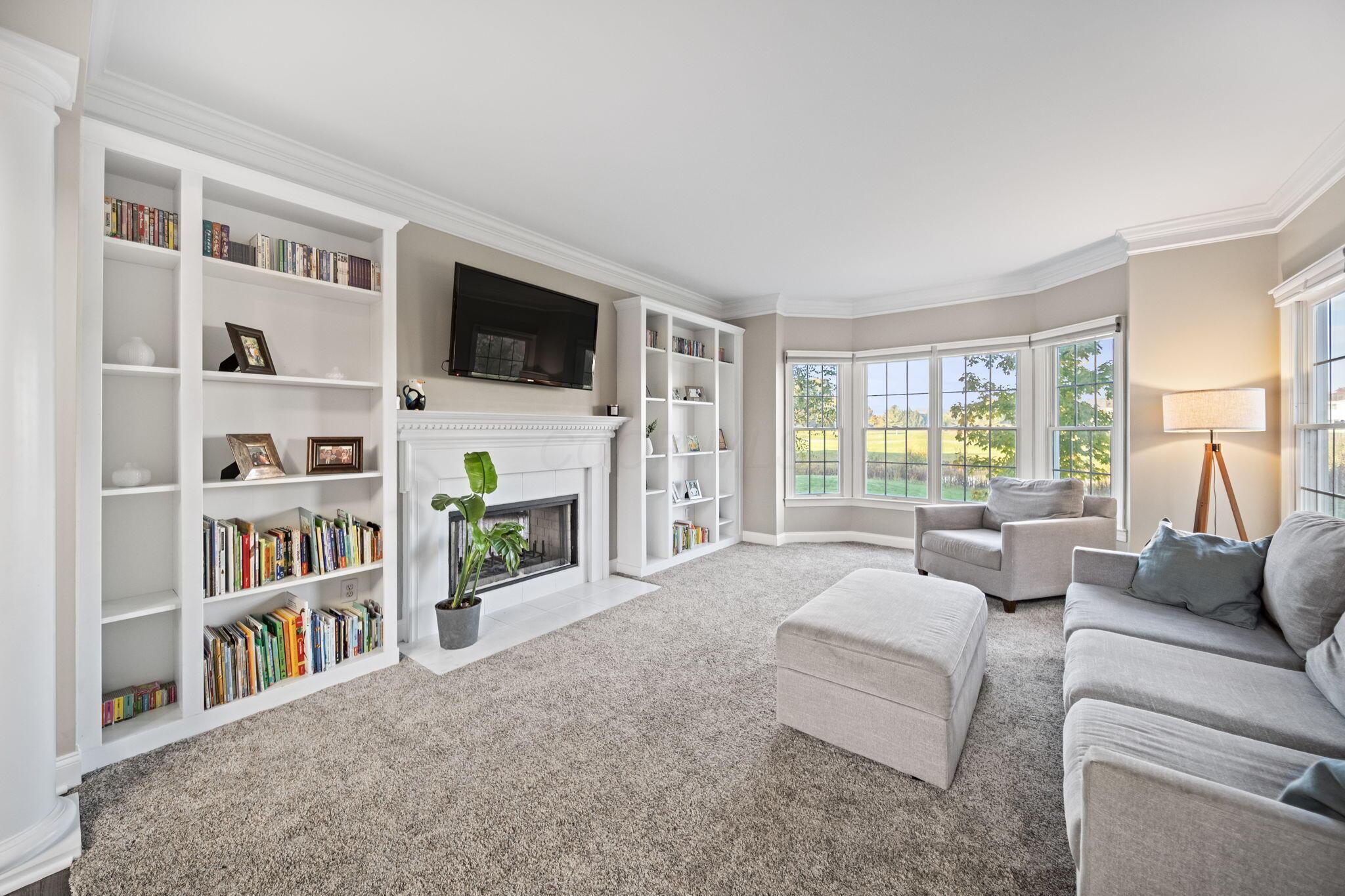 New Albany, Ohio, 43054, United States, 4 Bedrooms Bedrooms, ,3 BathroomsBathrooms,Residential,For Sale,1988234