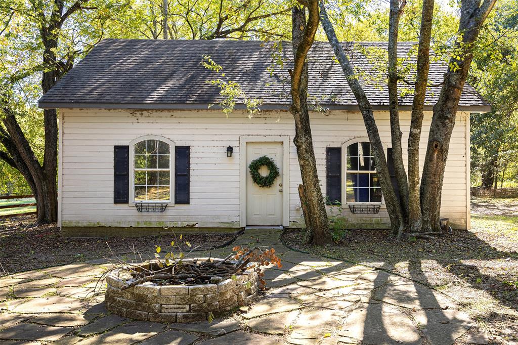 Caddo Mills, Texas, 75135, United States, 4 Bedrooms Bedrooms, ,4 BathroomsBathrooms,Residential,For Sale,1989725